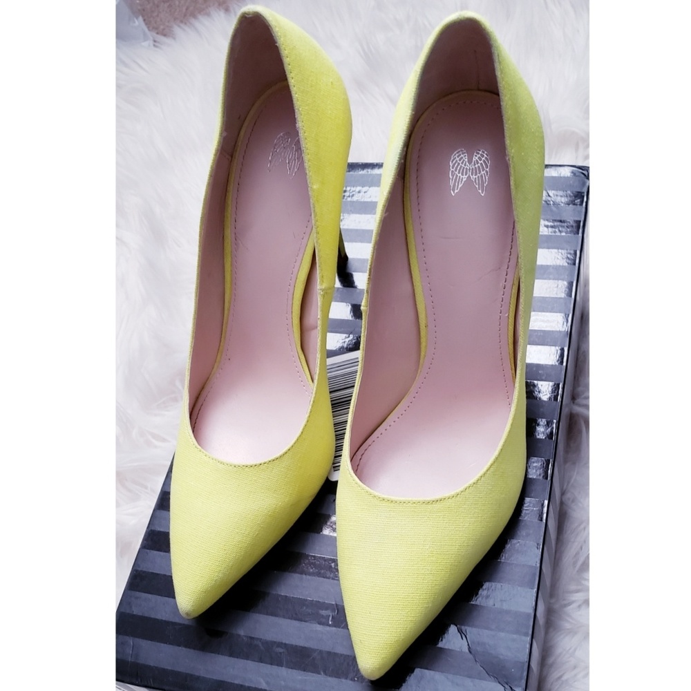 Victoria Secret Neon Pumps